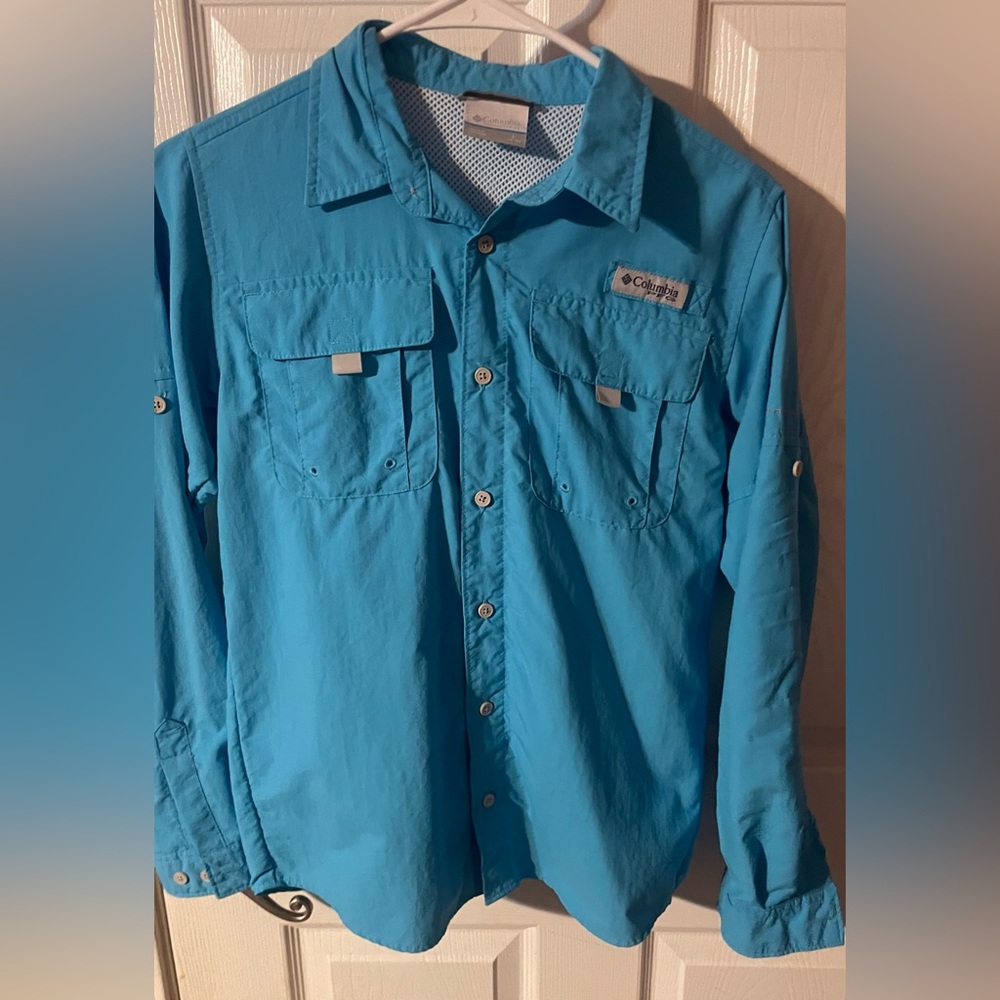 Columbia Boys’ Blue Button-Up Shirt! Size Large 14/16‎